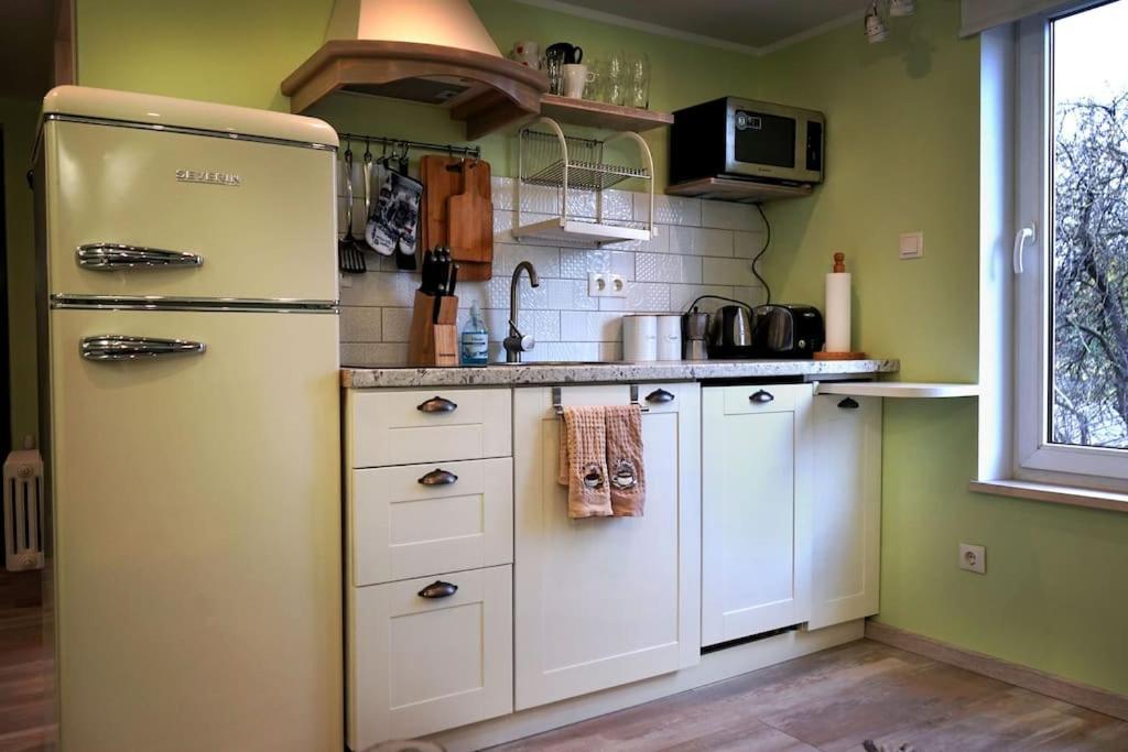 Prime 2Br/Ba Apt Next To Main Station & Olympic Center Liepāja Exterior foto